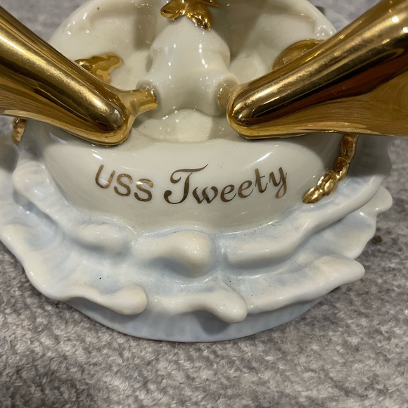 Lenox USS Tweety Bird  *First Mate* Warner Bros. 2000. - Picture 7 of 12